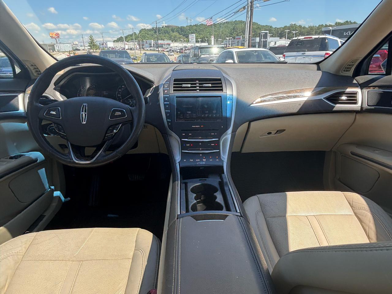 Lincoln MKZ 4dr Sdn FWD 2014