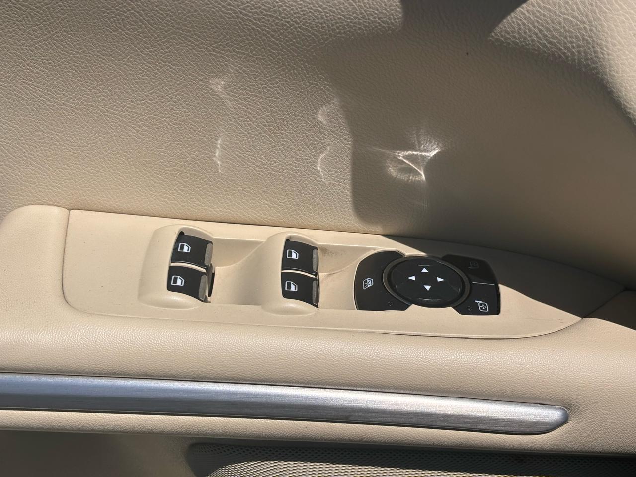 Lincoln MKZ 4dr Sdn FWD 2014