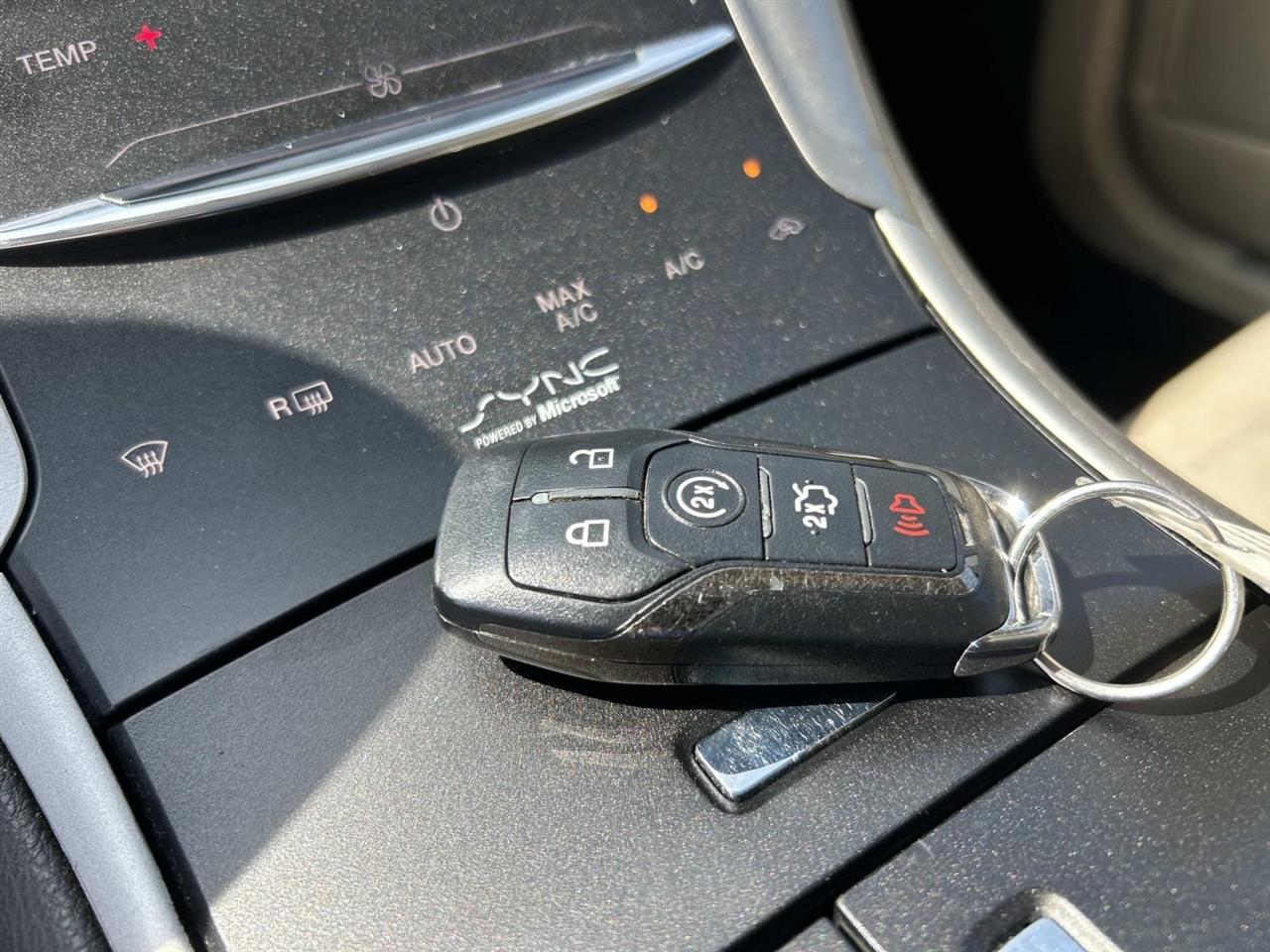 Lincoln MKZ 4dr Sdn FWD 2014