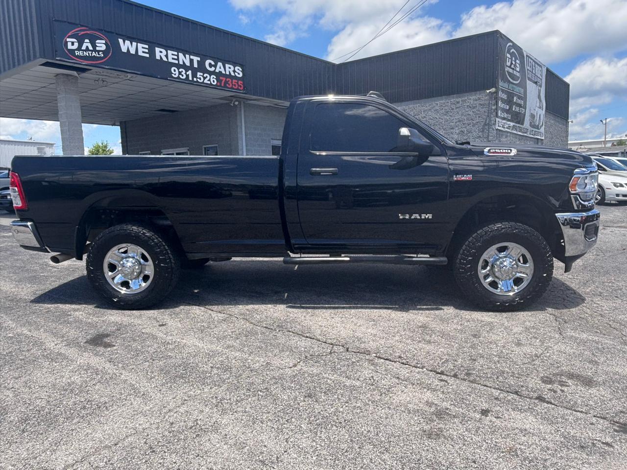 RAM 2500 Tradesman 4x4 Reg Cab 8' Box 2022