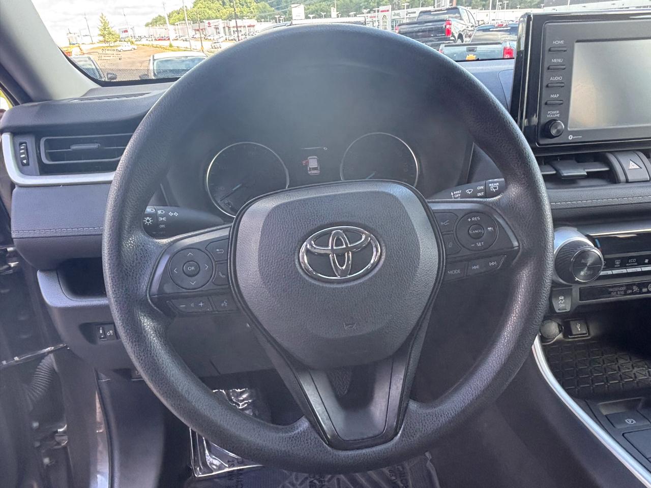 Toyota RAV4  2022