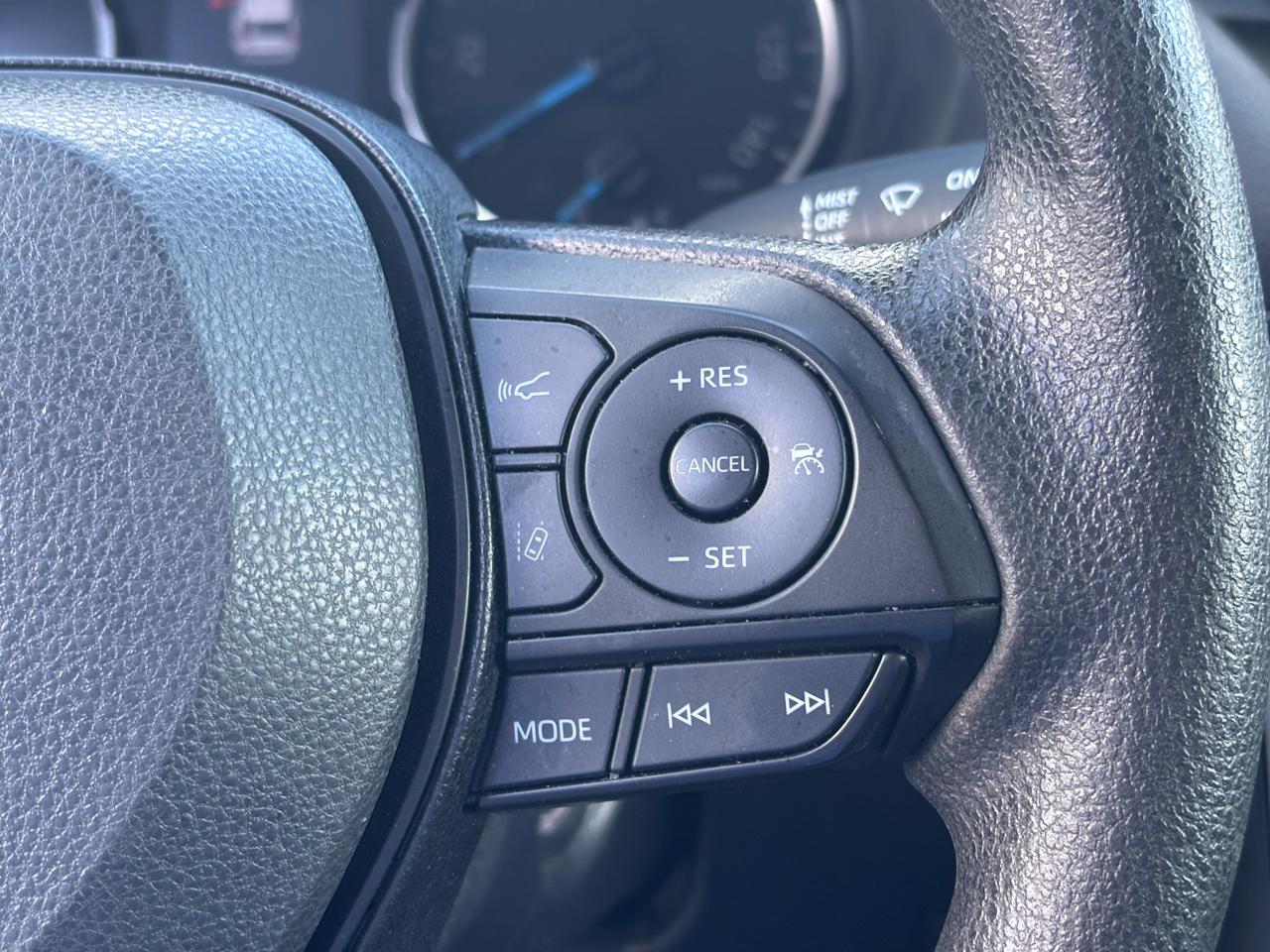 Toyota RAV4  2022