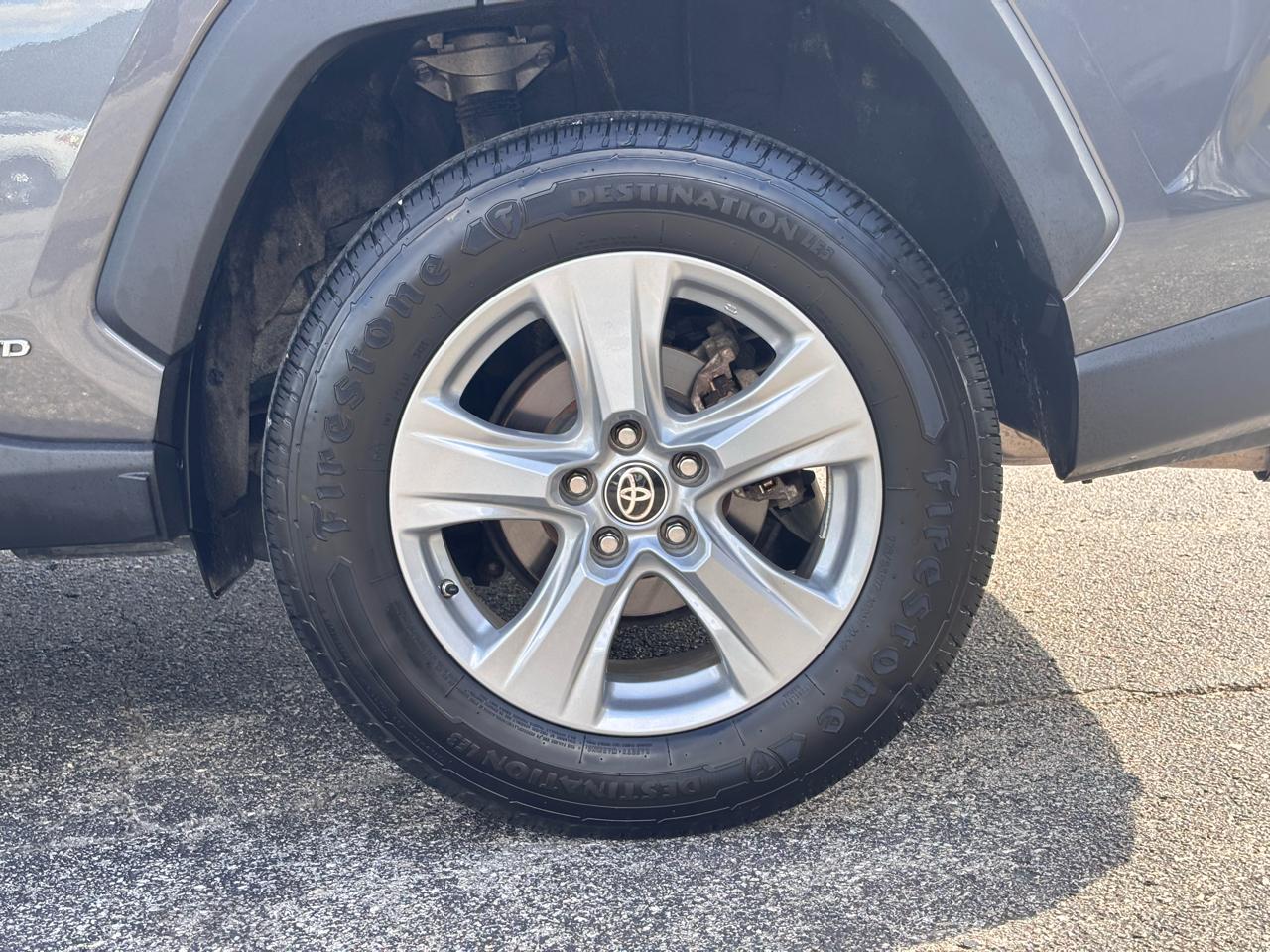 Toyota RAV4  2022
