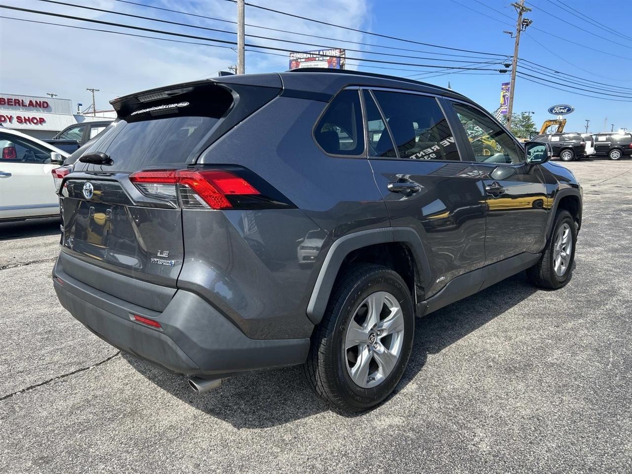 Toyota RAV4  2022