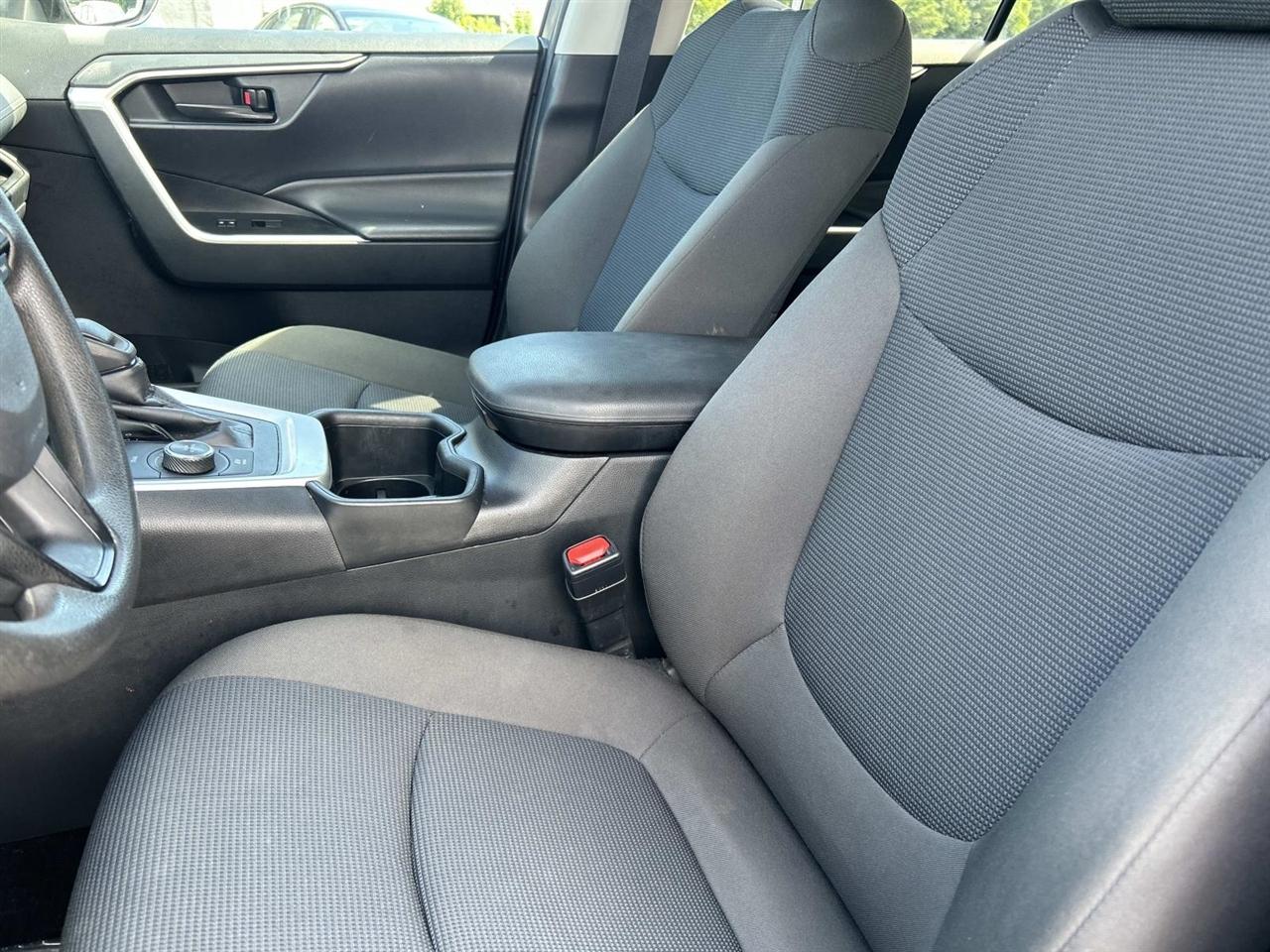 Toyota RAV4  2022