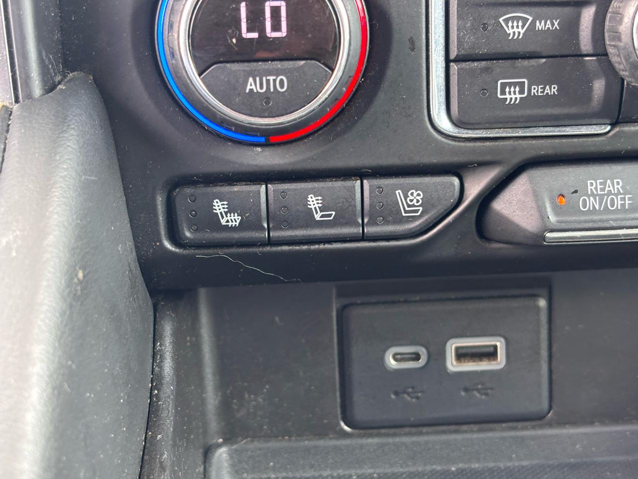 Chevrolet Tahoe 2WD 4dr Premier 2021