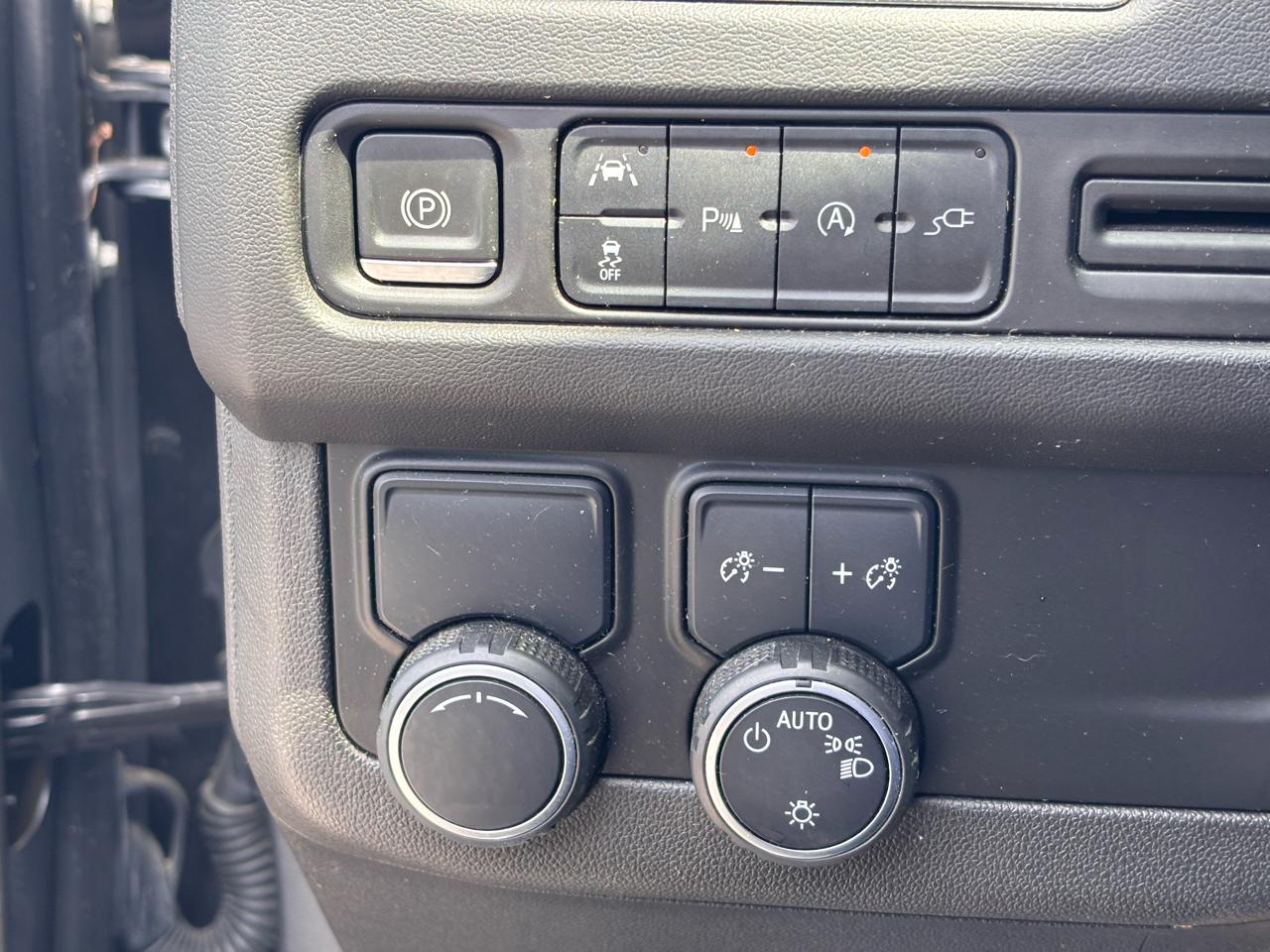 Chevrolet Tahoe 2WD 4dr Premier 2021