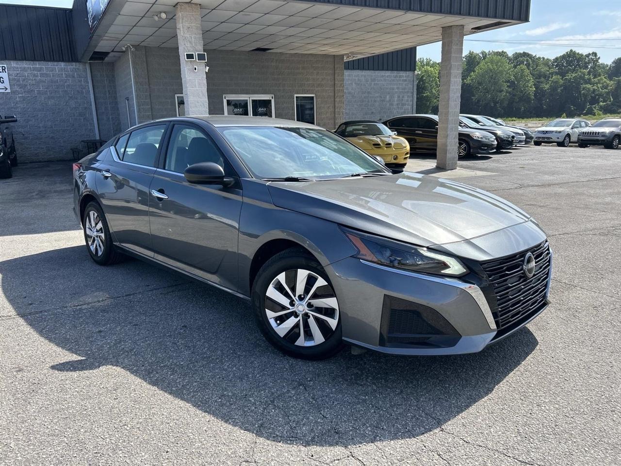Nissan Altima 2.5 S Sedan 2024