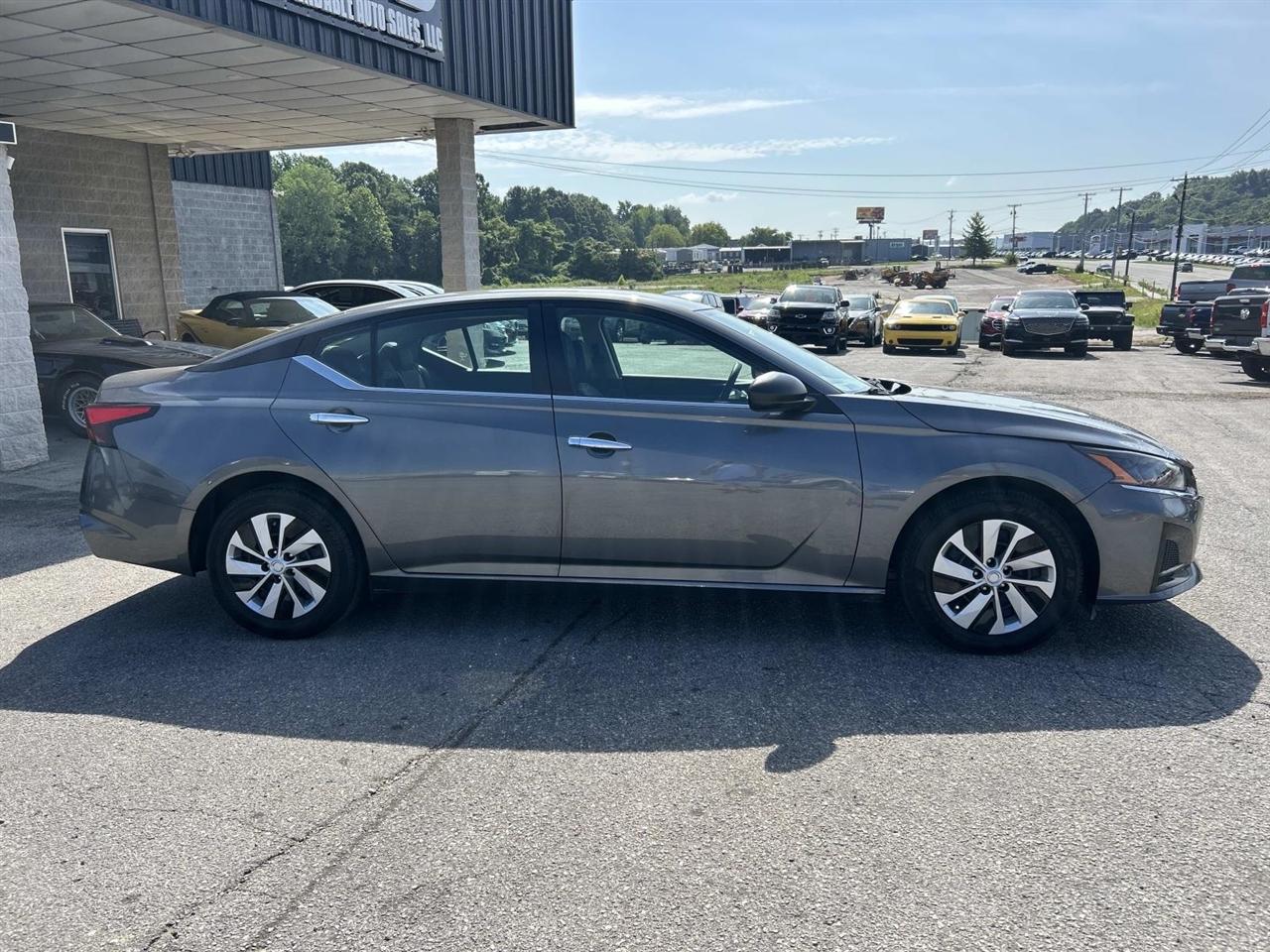 Nissan Altima 2.5 S Sedan 2024