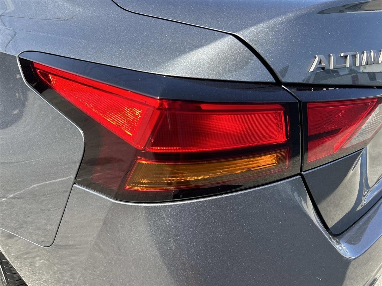 Nissan Altima 2.5 S Sedan 2024