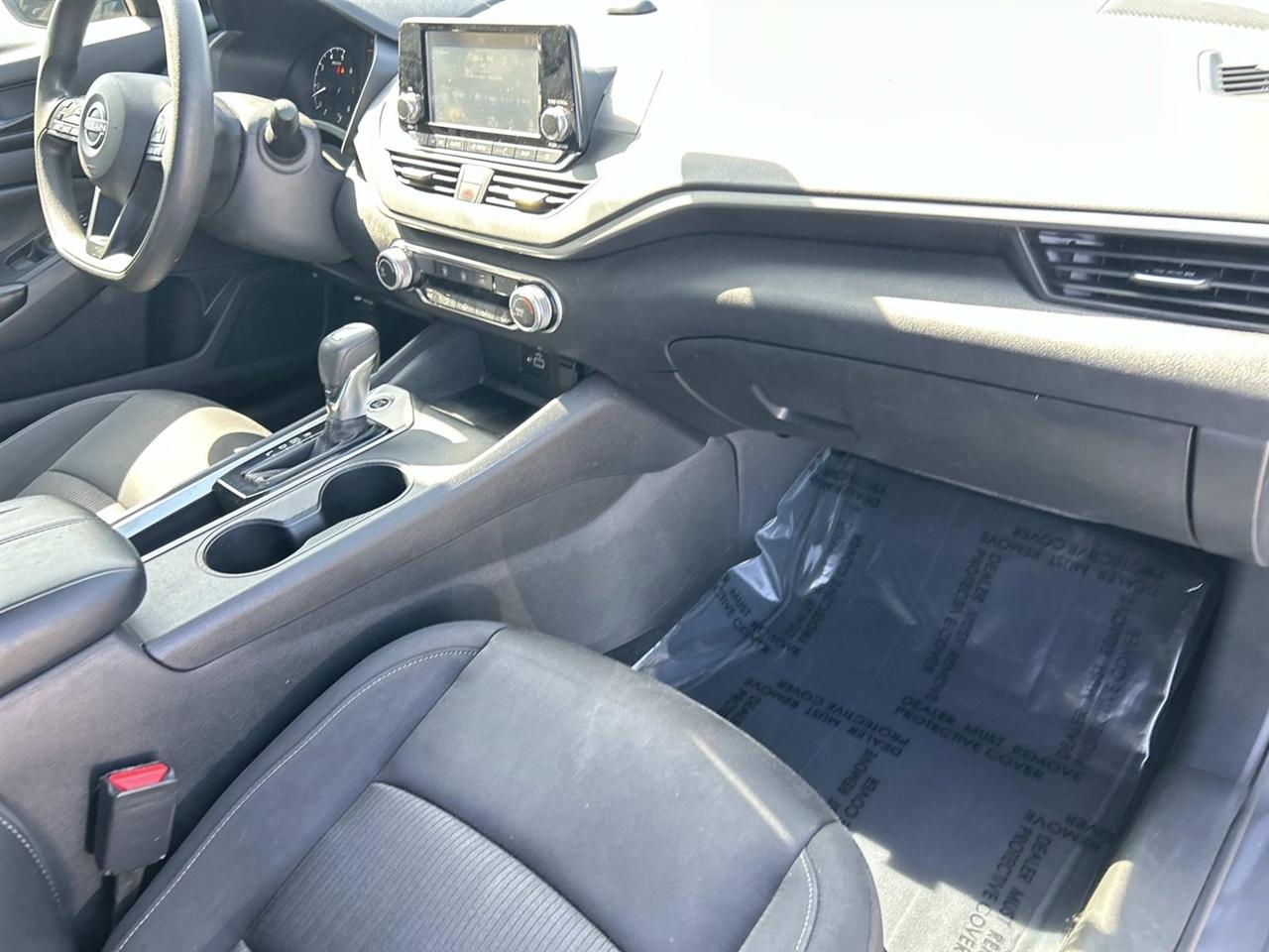 Nissan Altima 2.5 S Sedan 2024