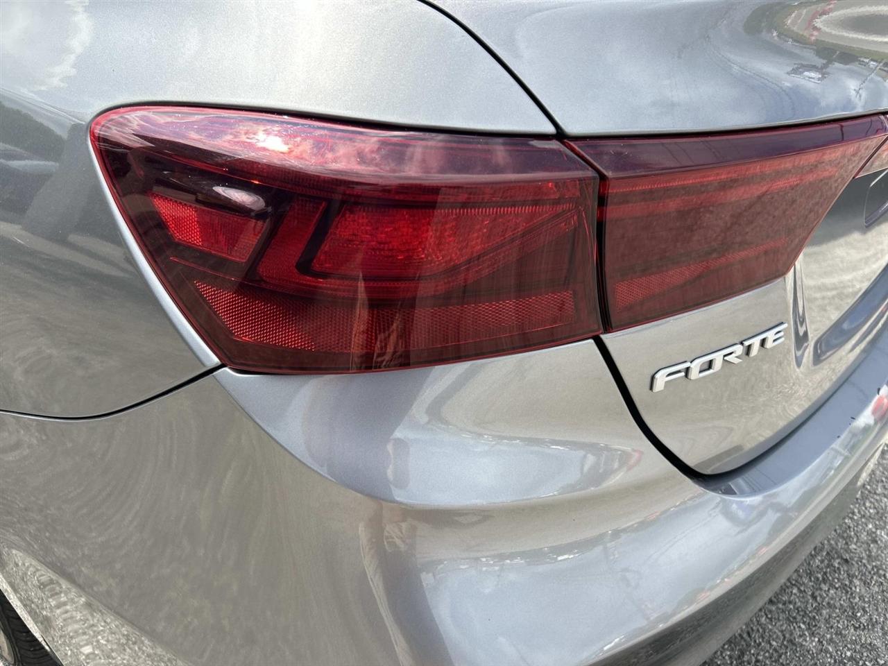 Kia Forte LXS IVT 2024