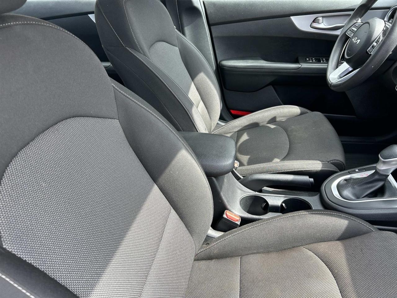 Kia Forte LXS IVT 2024