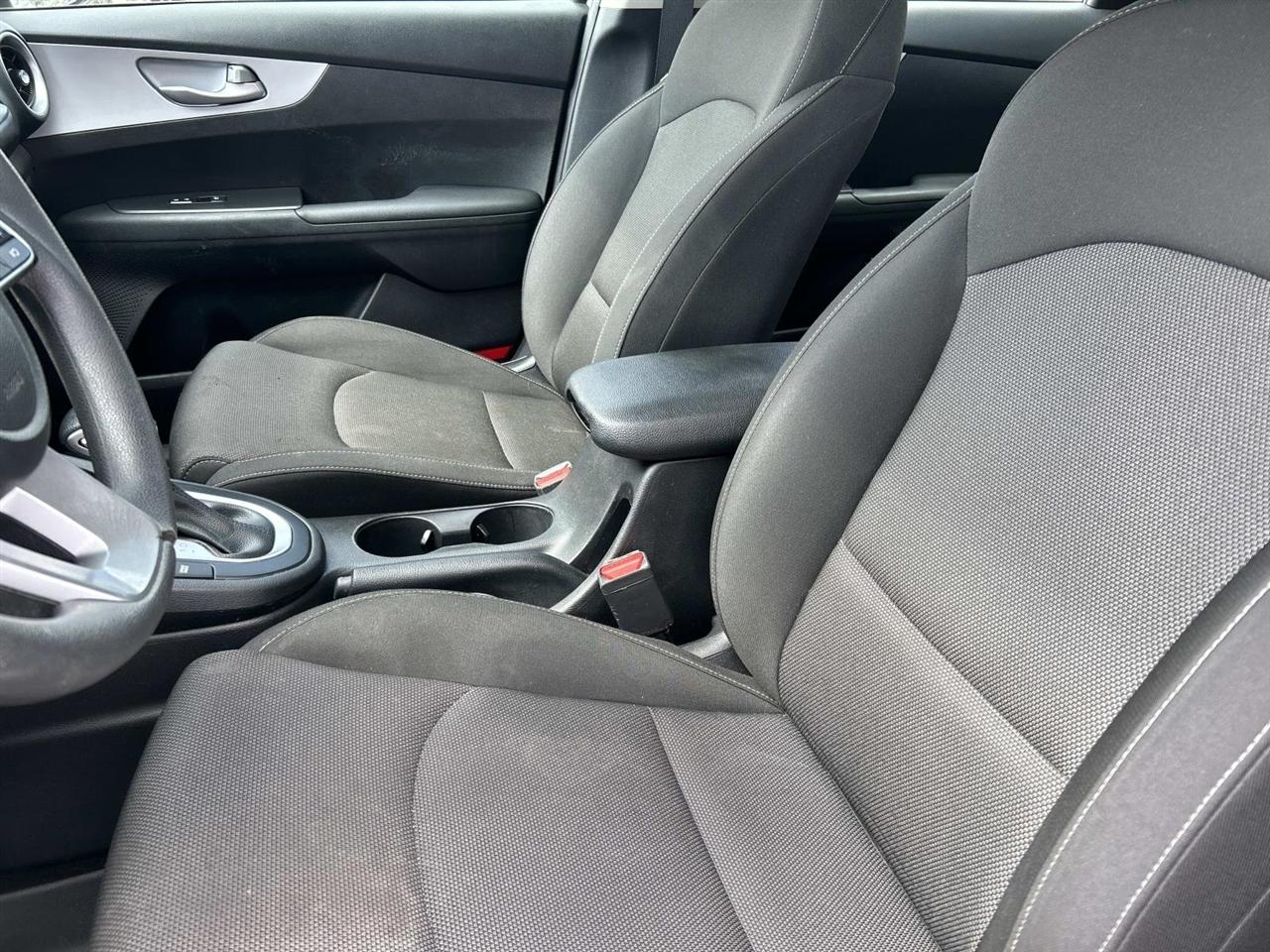 Kia Forte LXS IVT 2024