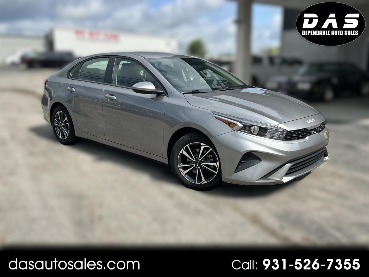 2024 Kia Forte LXS IVT