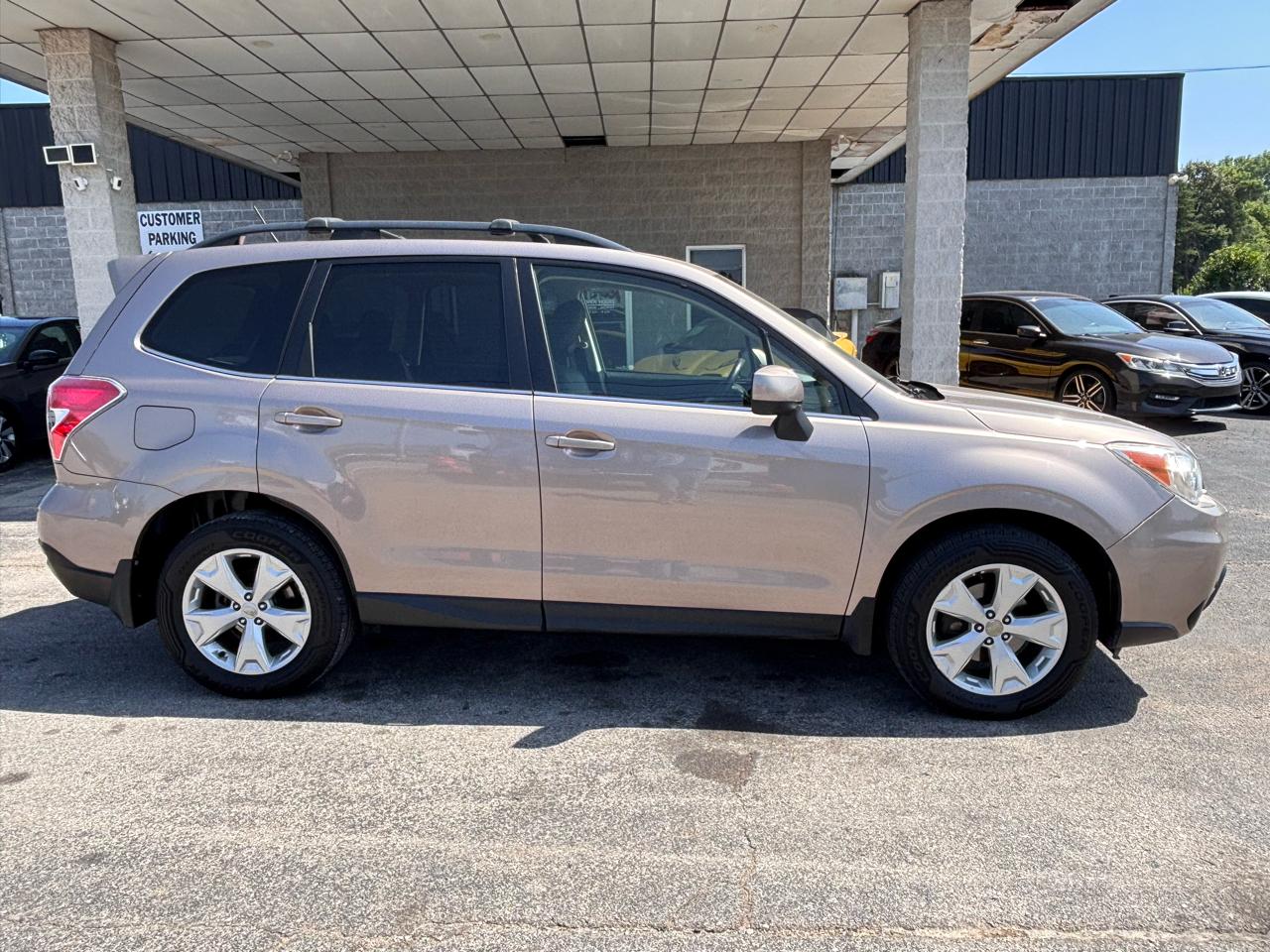 Subaru Forester 4dr CVT 2.5i Limited PZEV 2015