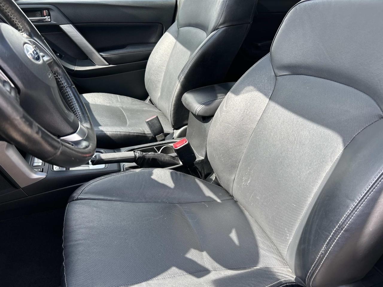 Subaru Forester 4dr CVT 2.5i Limited PZEV 2015