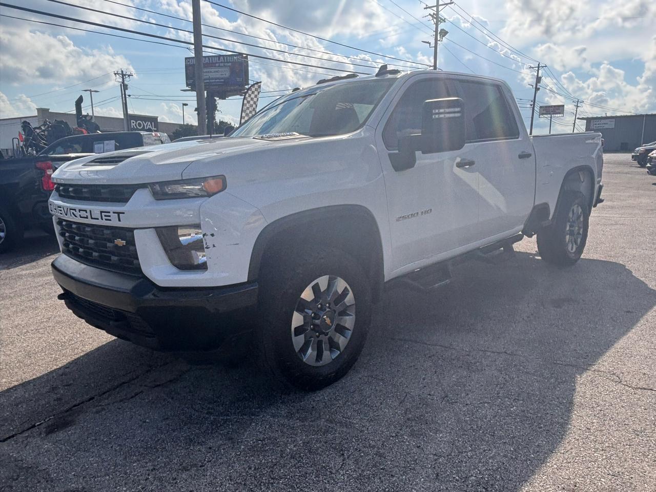 Chevrolet Silverado 2500HD 4WD Crew Cab 159" Custom 2023