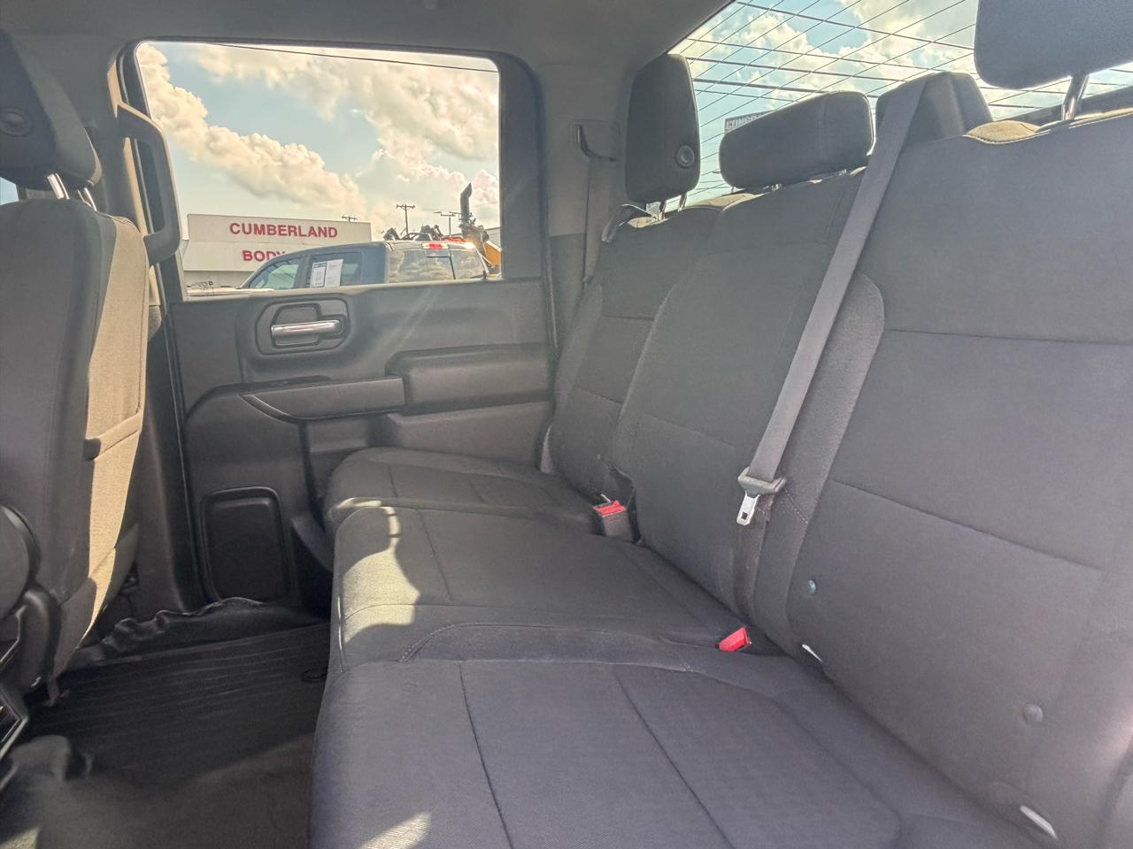 Chevrolet Silverado 2500HD 4WD Crew Cab 159" Custom 2023