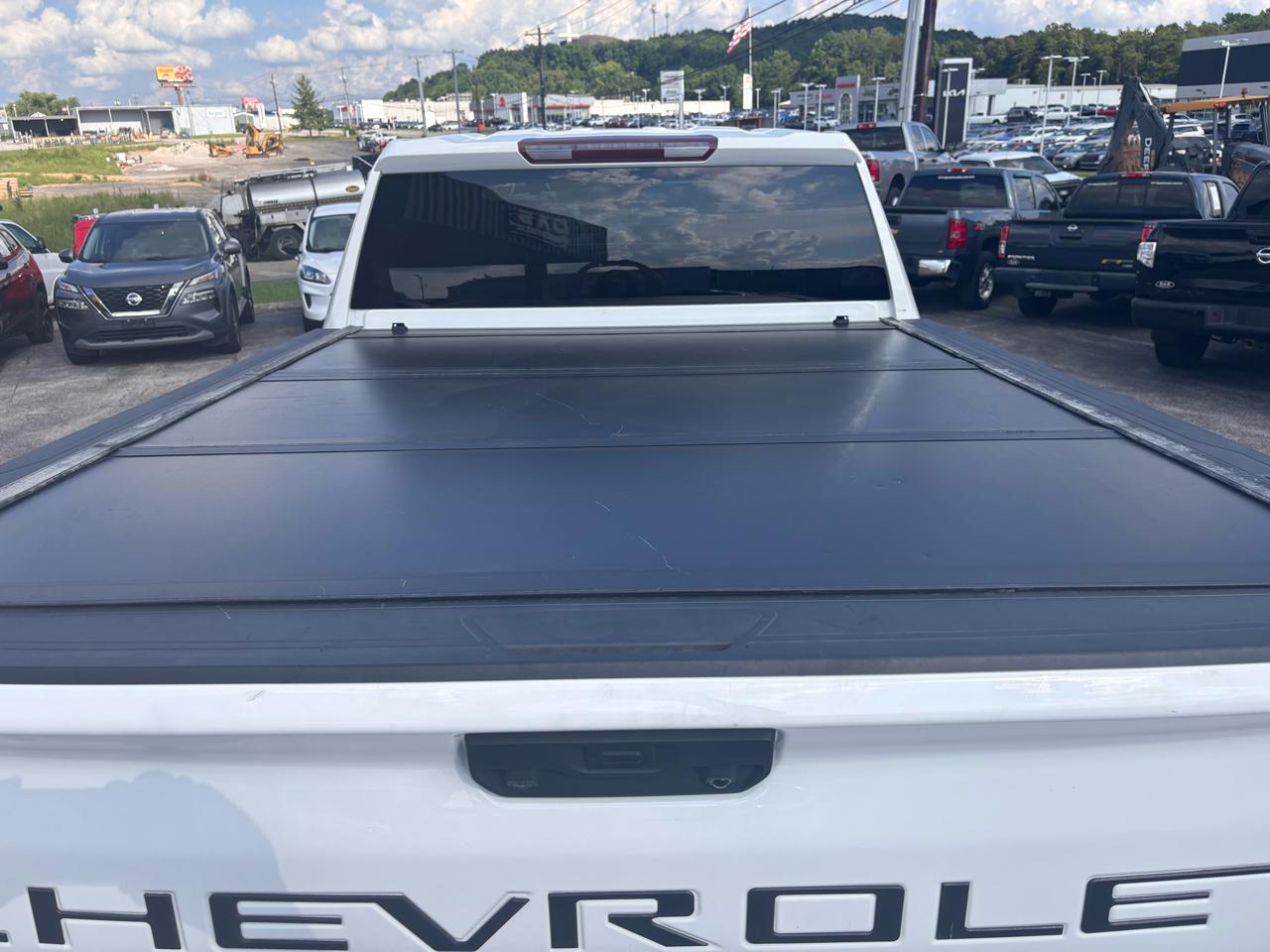 Chevrolet Silverado 2500HD 4WD Crew Cab 159" Custom 2023