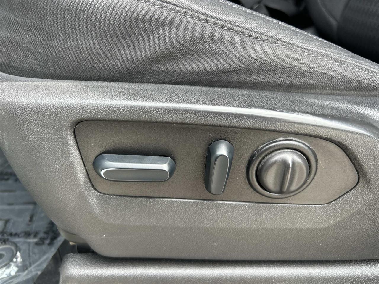 Chevrolet Silverado HD photo 21