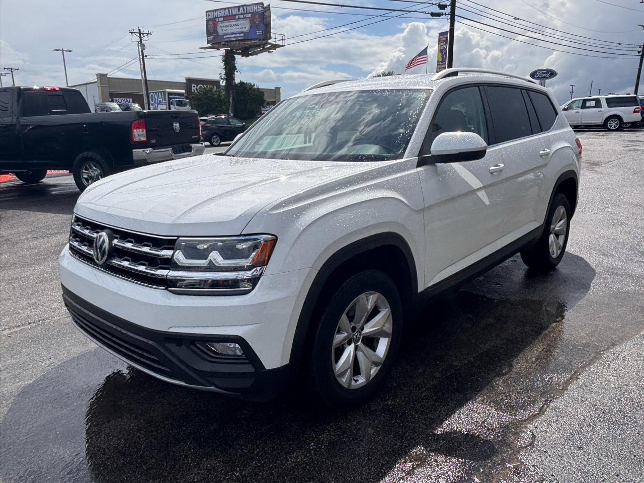Volkswagen Atlas 3.6L V6 SE w/Technology FWD 2019