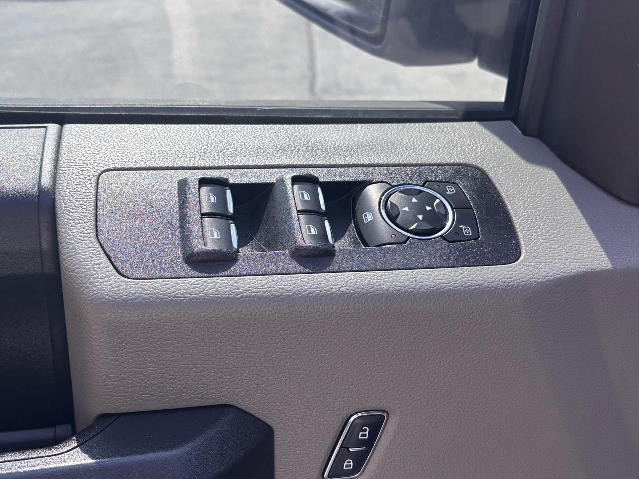 Ford F-150 XLT 2WD SuperCab 6.5' Box 2019