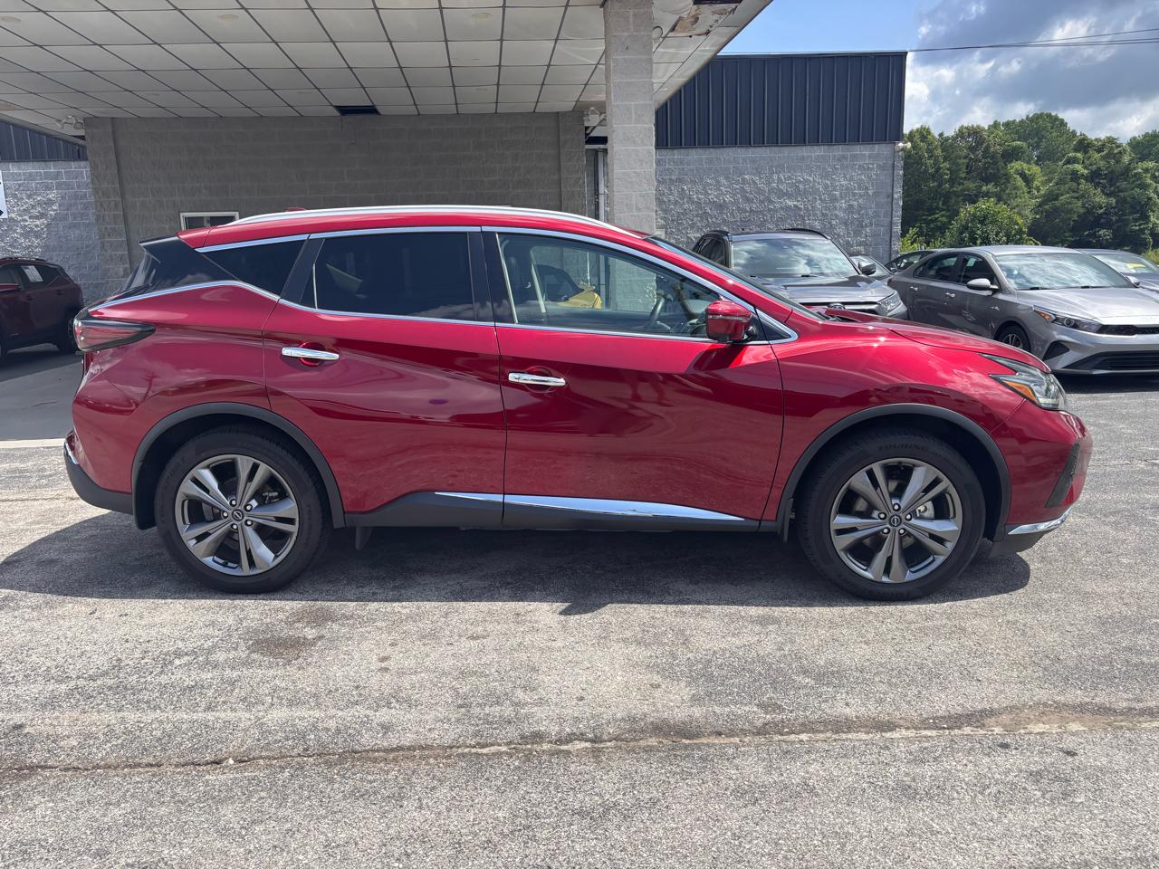 Nissan Murano FWD Platinum 2023