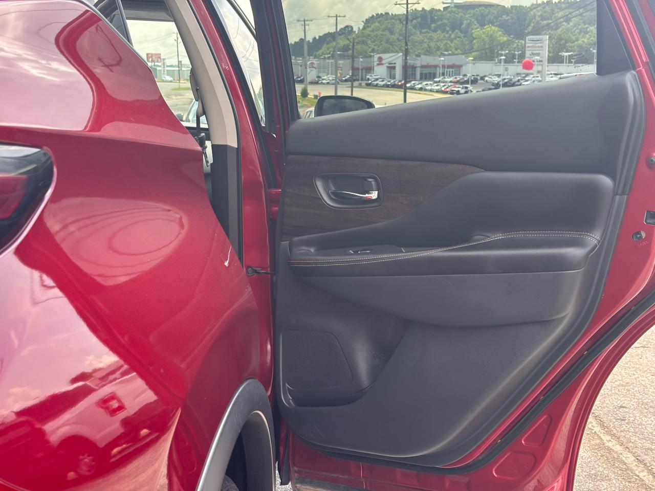 Nissan Murano FWD Platinum 2023