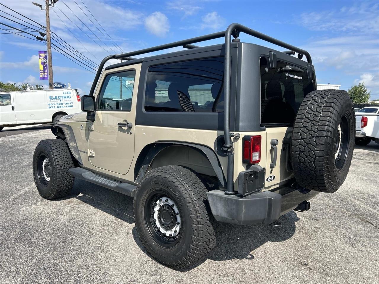 2017 Jeep Wrangler Willys Wheeler - Photo 6
