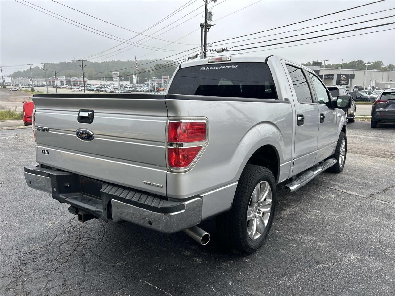 Ford F-150 photo 4