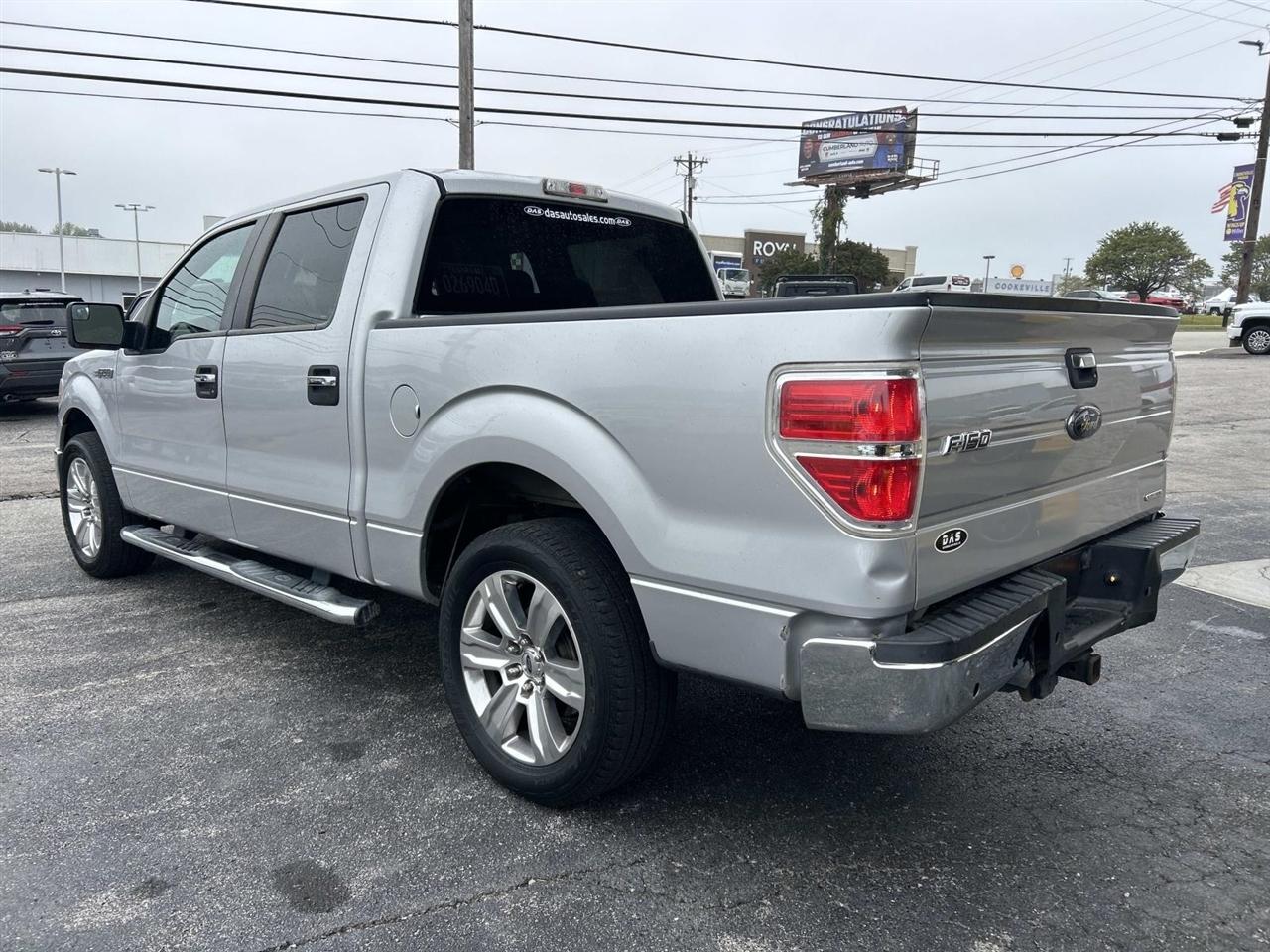 Ford F-150 photo 6