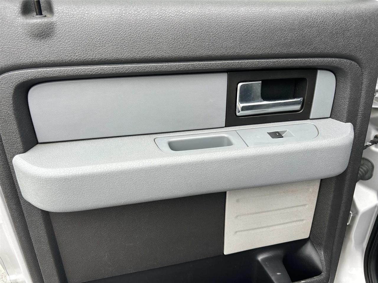 Ford F-150 photo 14