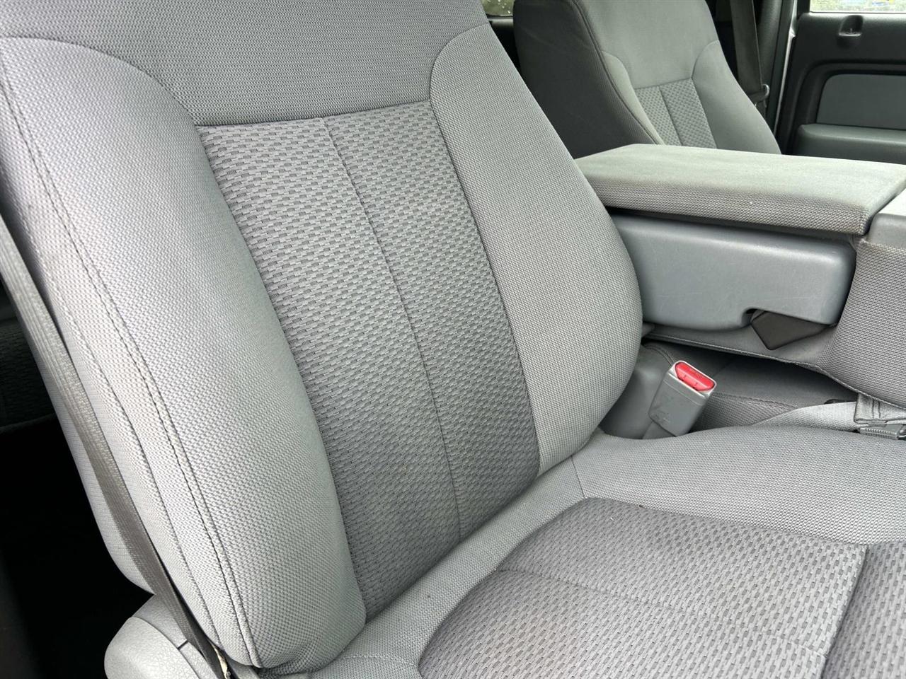 Ford F-150 photo 19