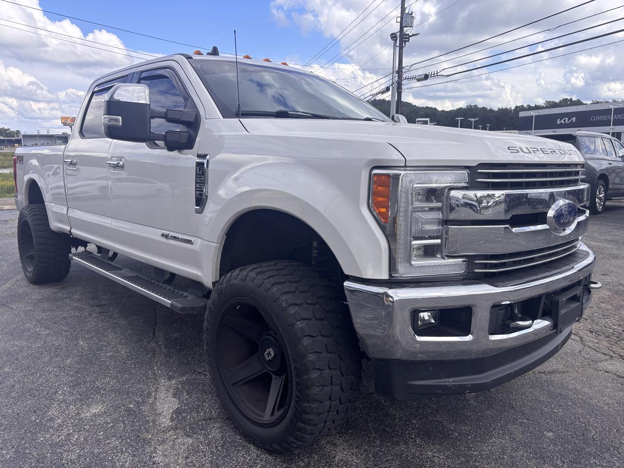 Ford Super Duty F-250 SRW King Ranch 4WD Crew Cab 8' Box 2019