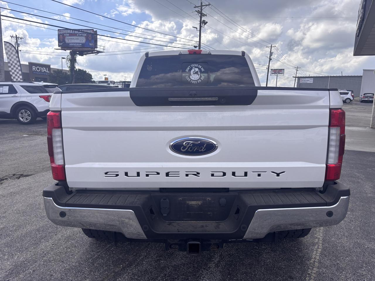 Ford Super Duty F-250 SRW King Ranch 4WD Crew Cab 8' Box 2019