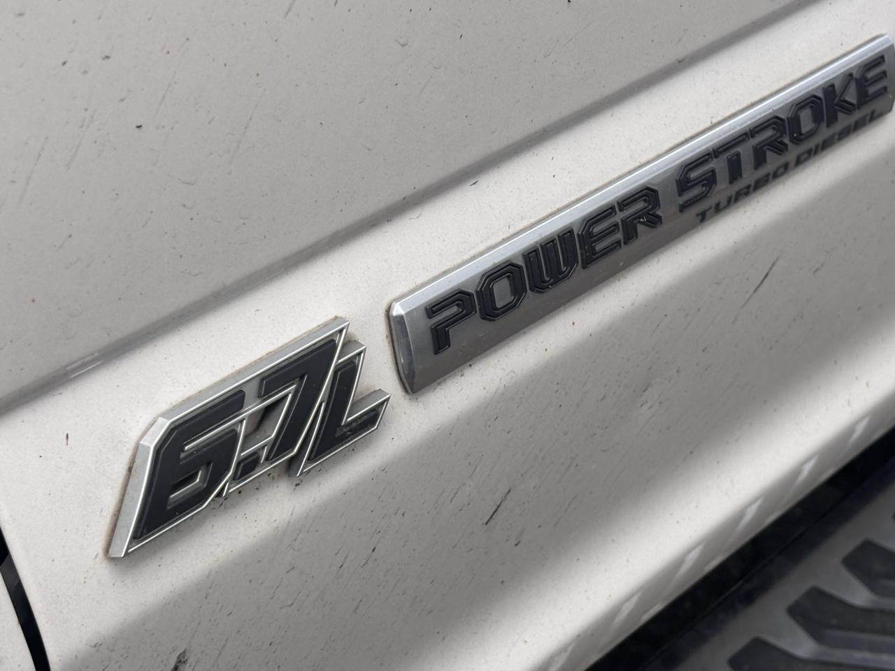 Ford Super Duty F-250 SRW King Ranch 4WD Crew Cab 8' Box 2019