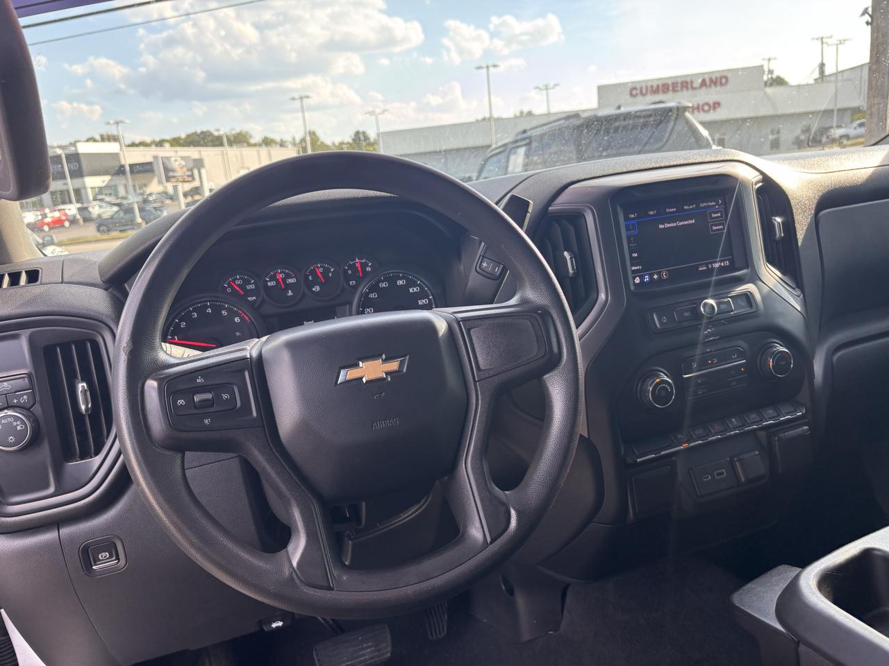 Chevrolet Silverado 1500 2WD Crew Cab 147" Custom 2021