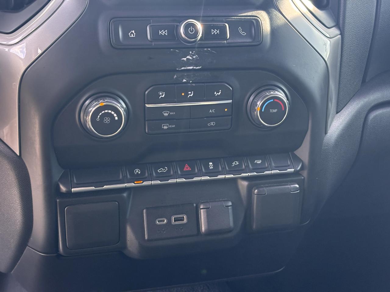 Chevrolet Silverado 1500 2WD Crew Cab 147" Custom 2021