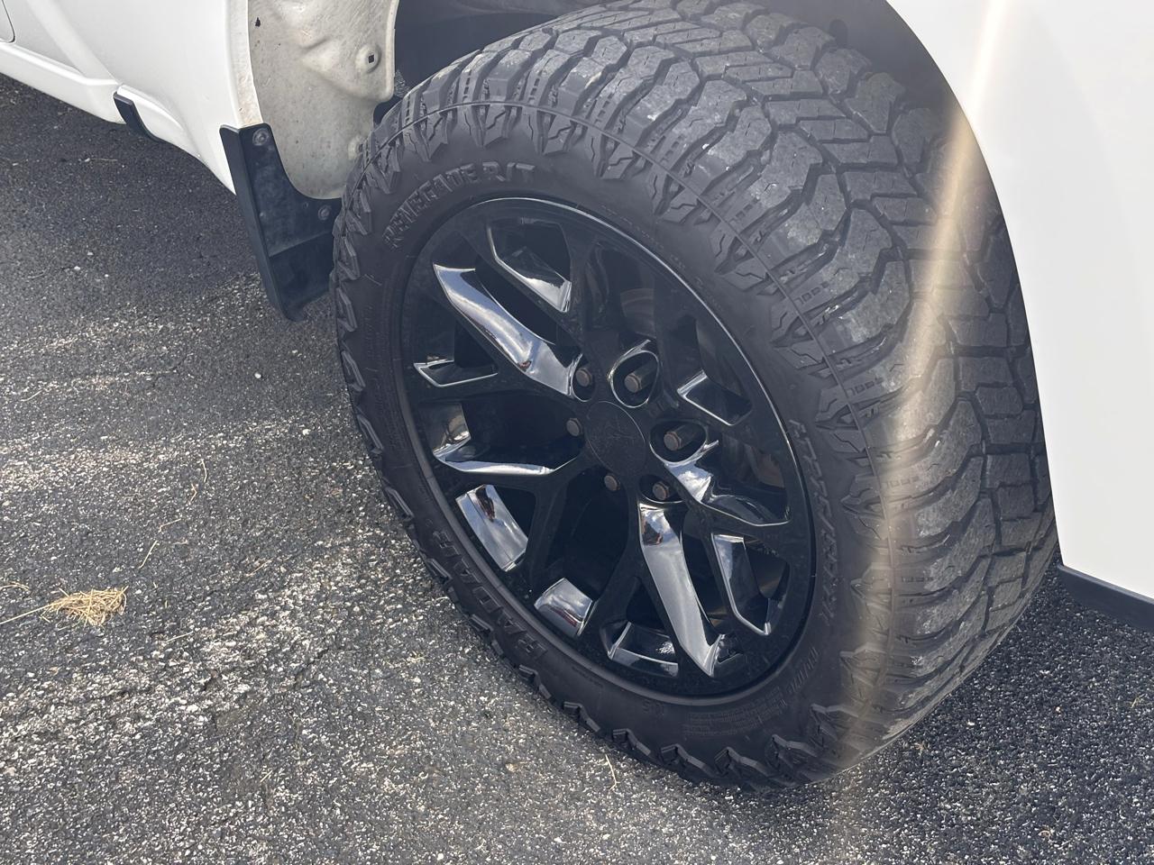 Chevrolet Silverado 1500 2WD Crew Cab 147" Custom 2021