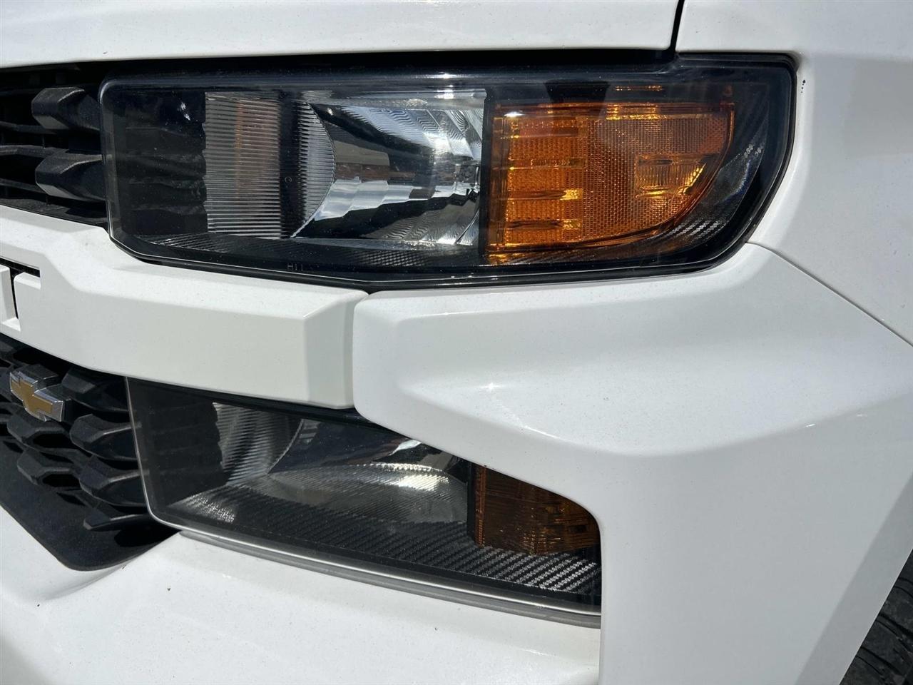 Chevrolet Silverado photo 8