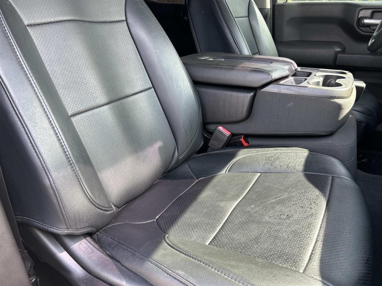 Chevrolet Silverado photo 17