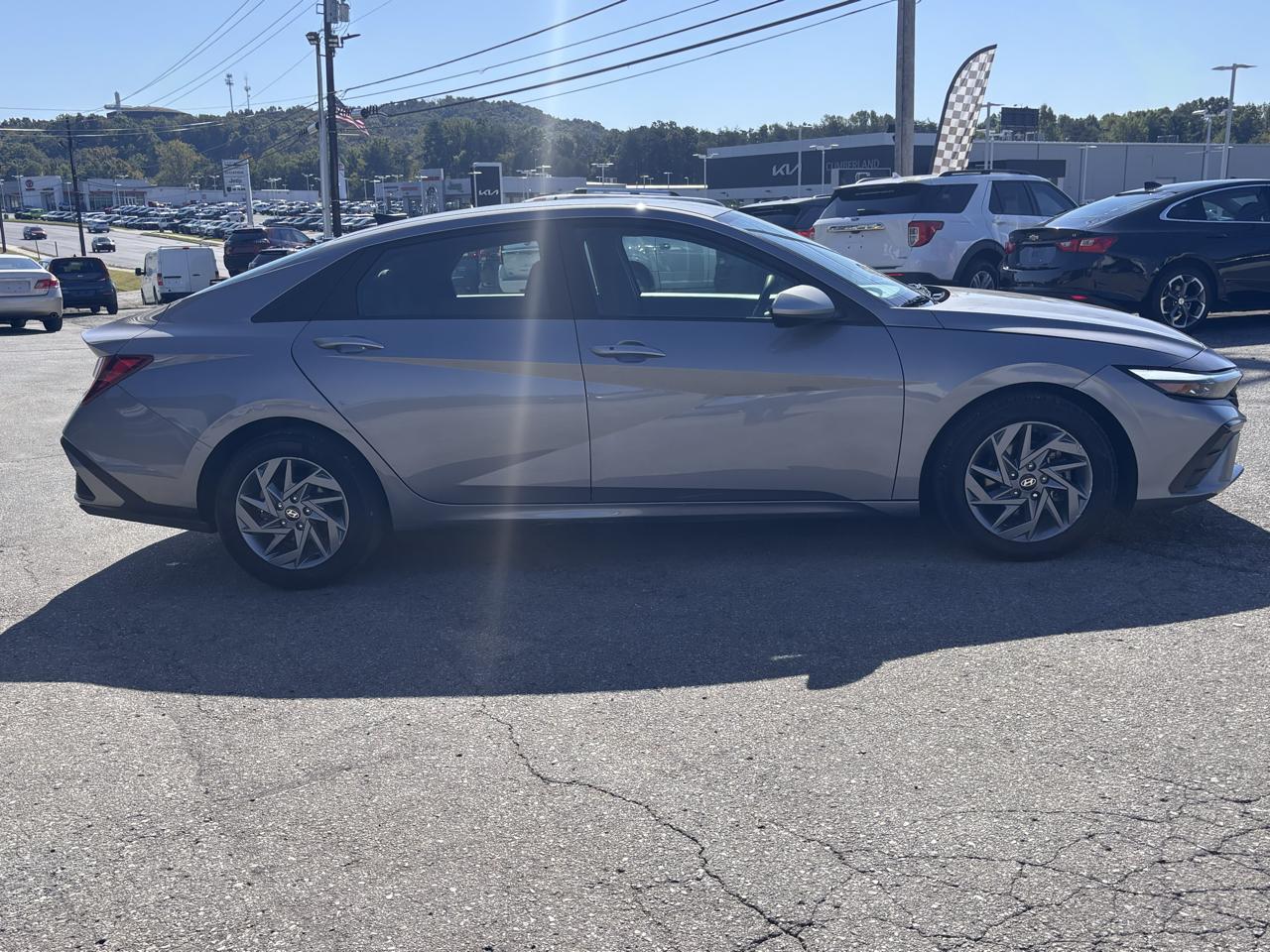 Hyundai Elantra SEL IVT 2024