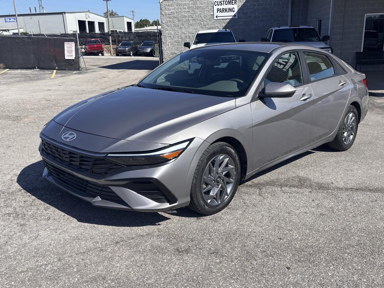 Hyundai Elantra SEL IVT 2024