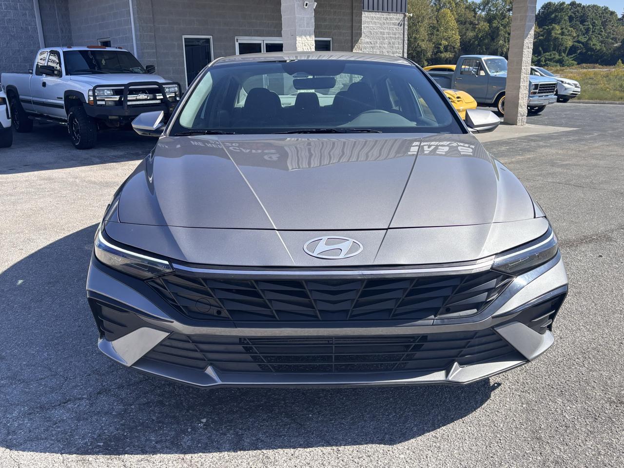 Hyundai Elantra SEL IVT 2024