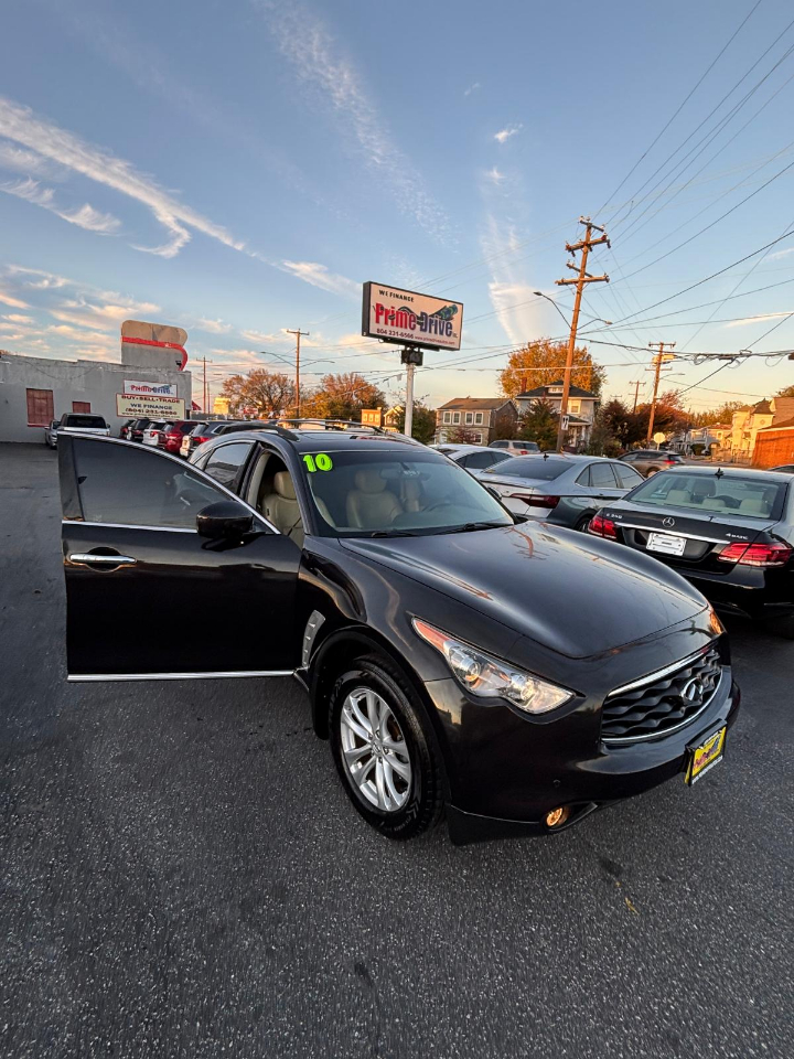 Infiniti FX FX35 AWD 2010