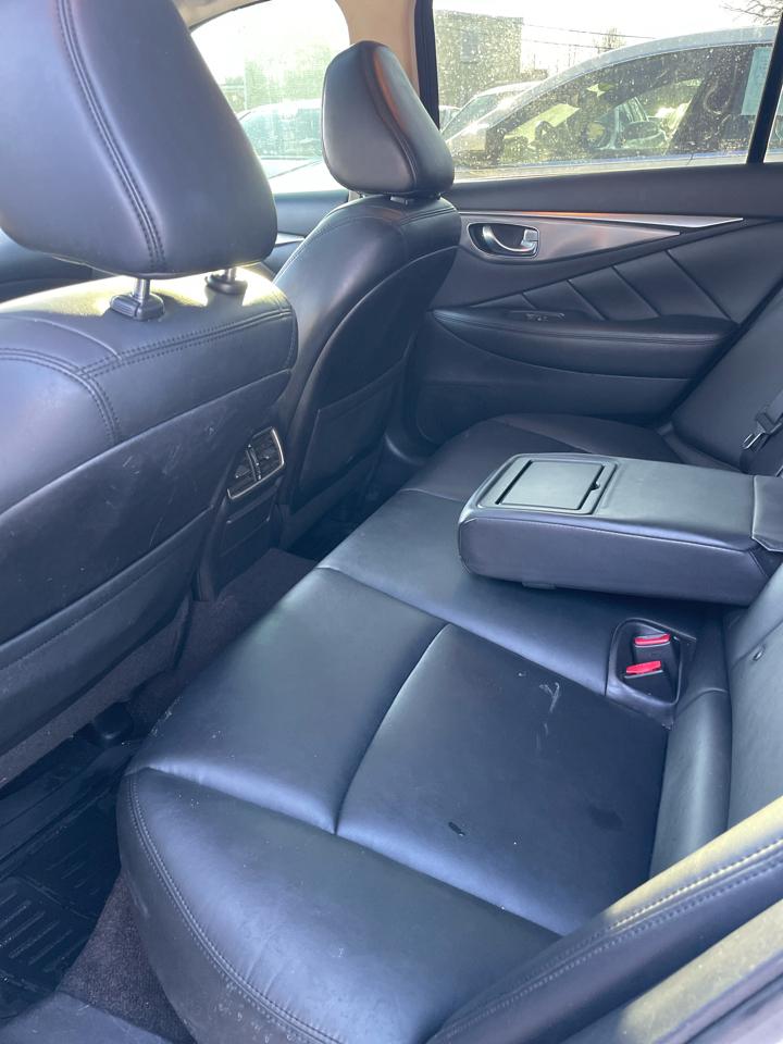 Infiniti Q50 Premium 2014