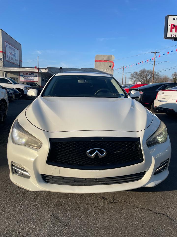 Infiniti Q50 Premium 2014