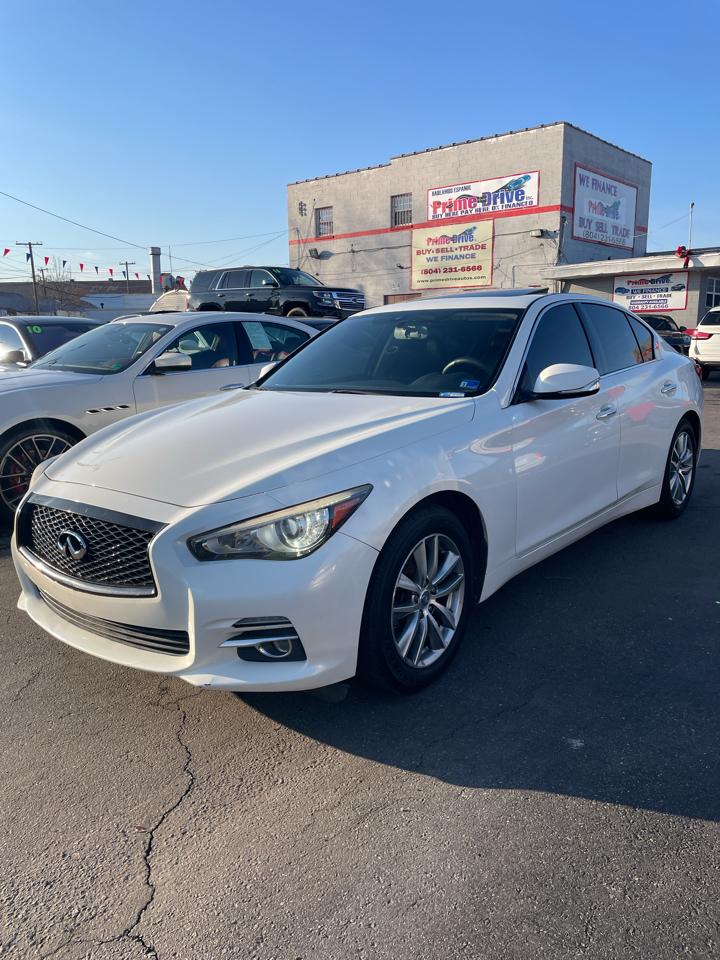Infiniti Q50 Premium 2014
