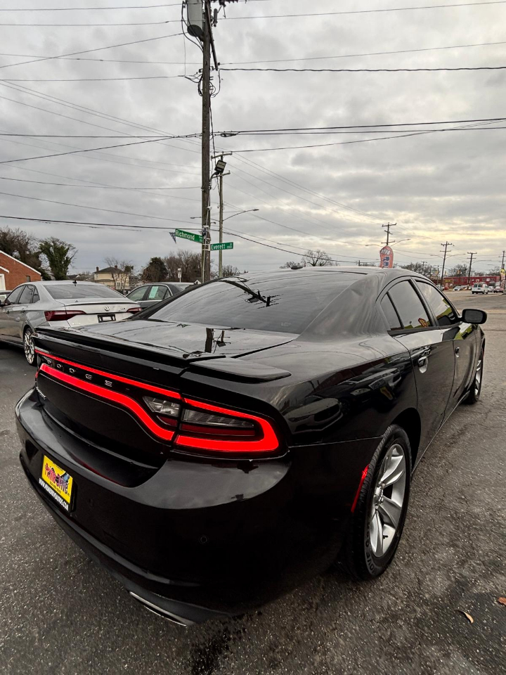 Dodge Charger SE 2015